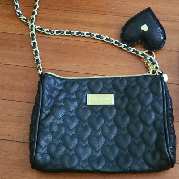 Betsey Johnson crossbows bag - Picture 1 of 2